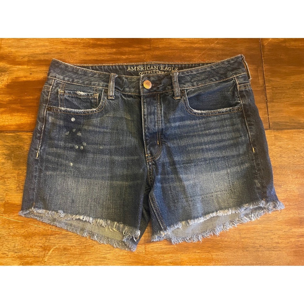 American Eagle Dark Wash Button Fly Cut Off Denim Shorts Women's size 8